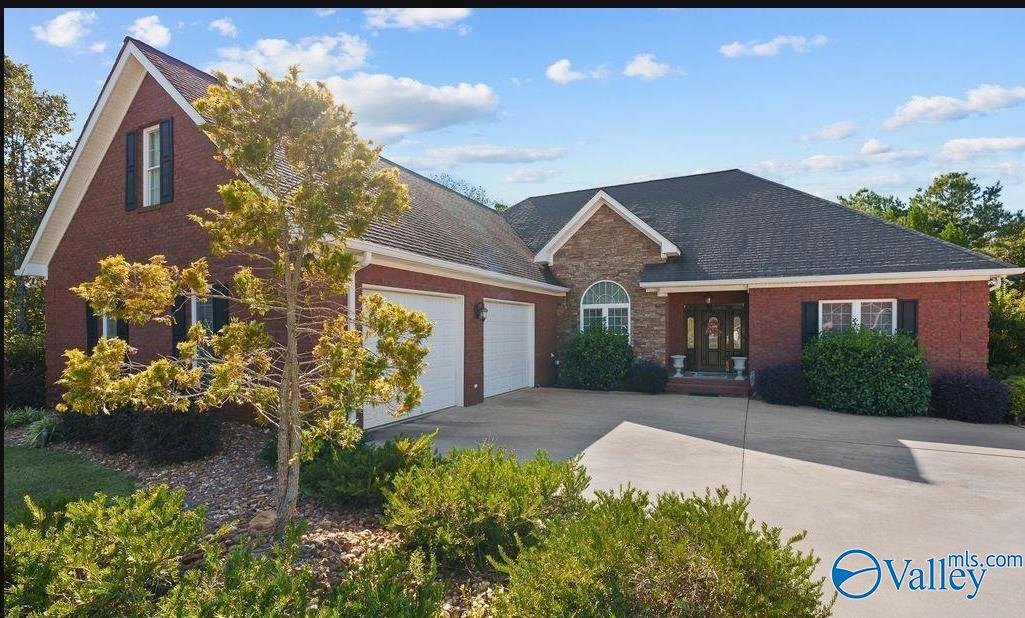 House in Centre, Alabama, United States 3 - 17680373