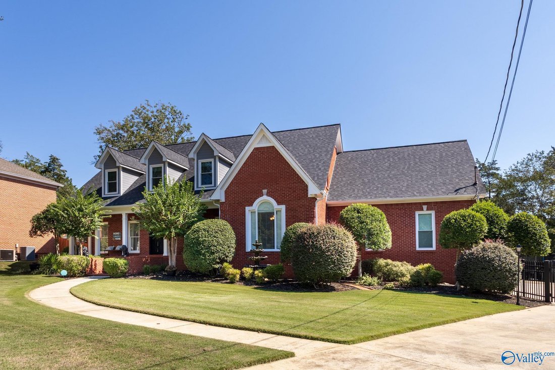 House in Decatur, Alabama, United States 2 - 17681056