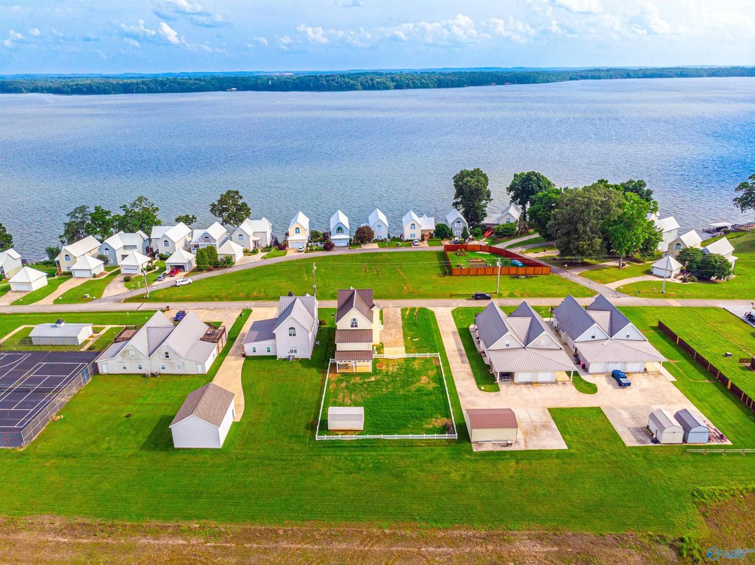 House in Athens, Alabama, United States 4 - 17681278