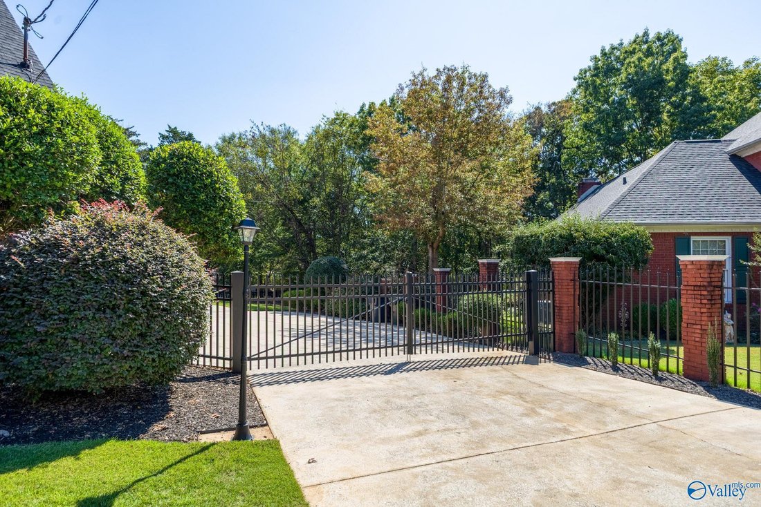 House in Decatur, Alabama, United States 5 - 17681056