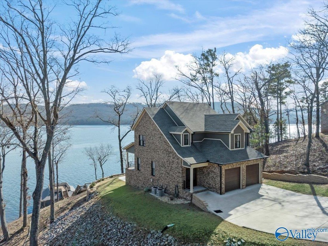 House in Scottsboro, Alabama, United States 4 - 17681439