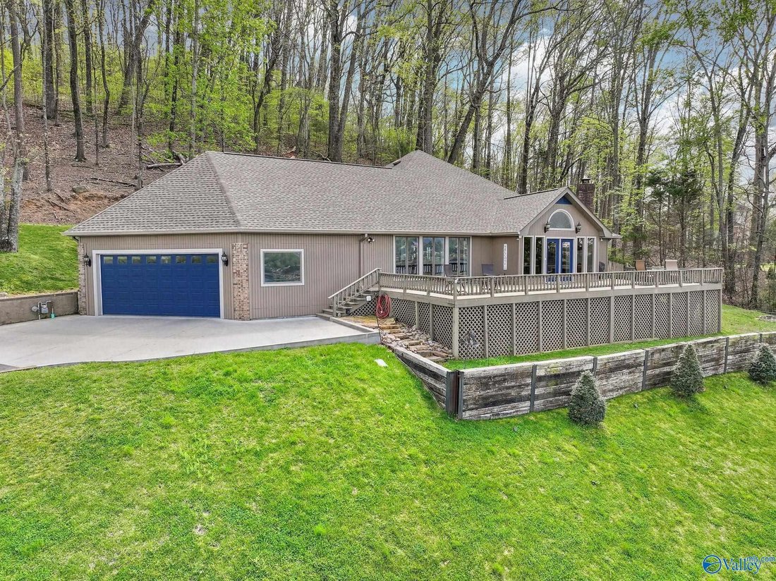 House in Guntersville, Alabama, United States 2 - 17681585