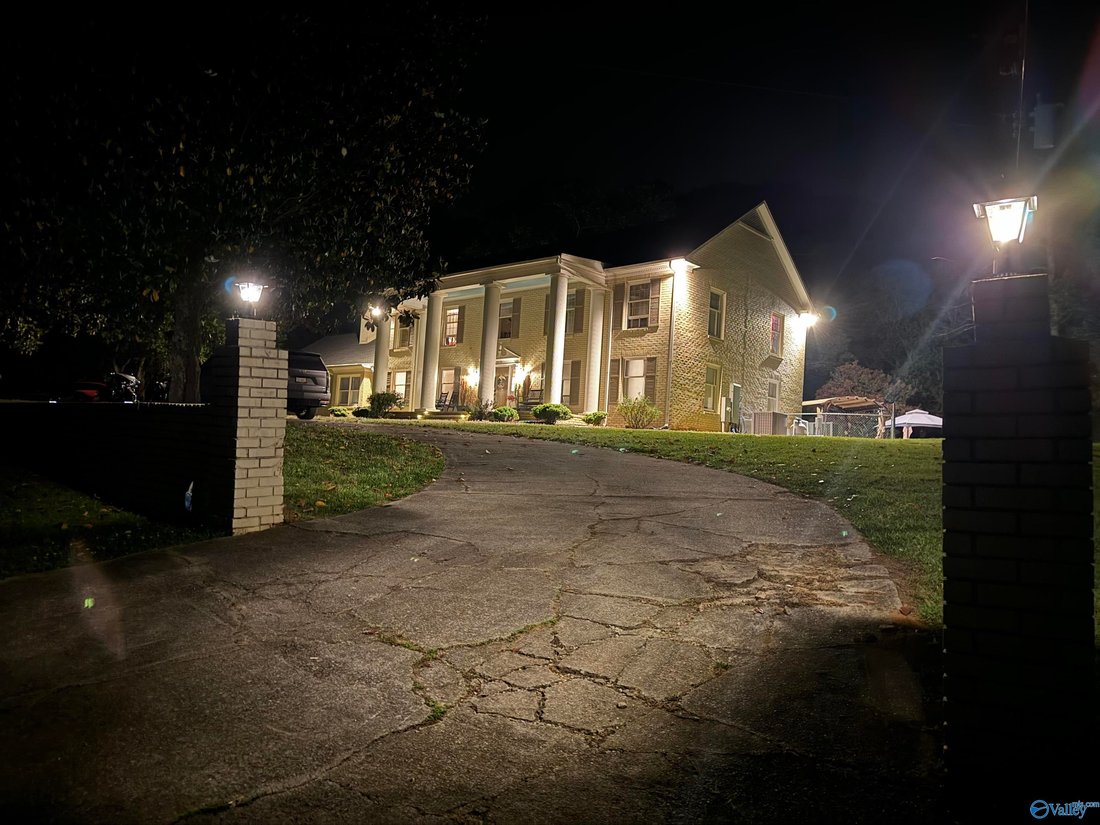 House in Attalla, Alabama, United States 2 - 17681361