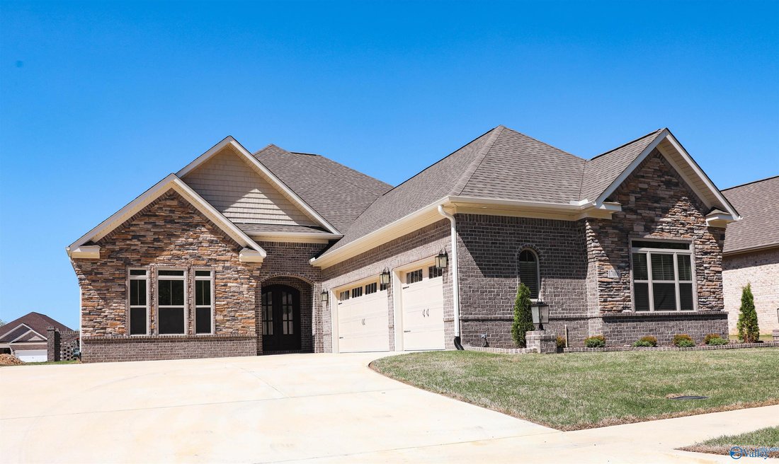 House in Redstone Arsenal, Alabama, United States 2 - 17680478