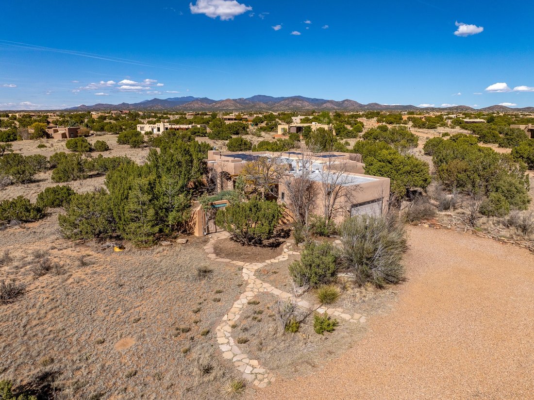 House in Santa Fe, New Mexico, United States 4 - 17682035