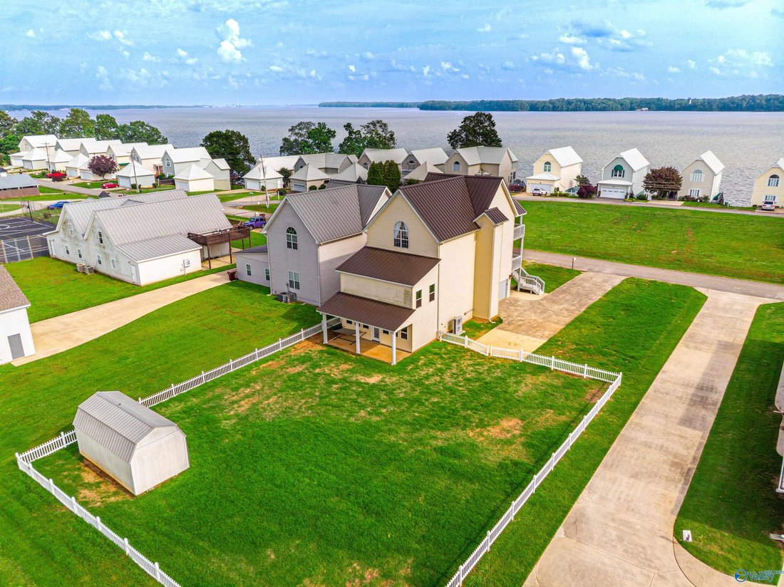 House in Athens, Alabama, United States 1 - 17681278