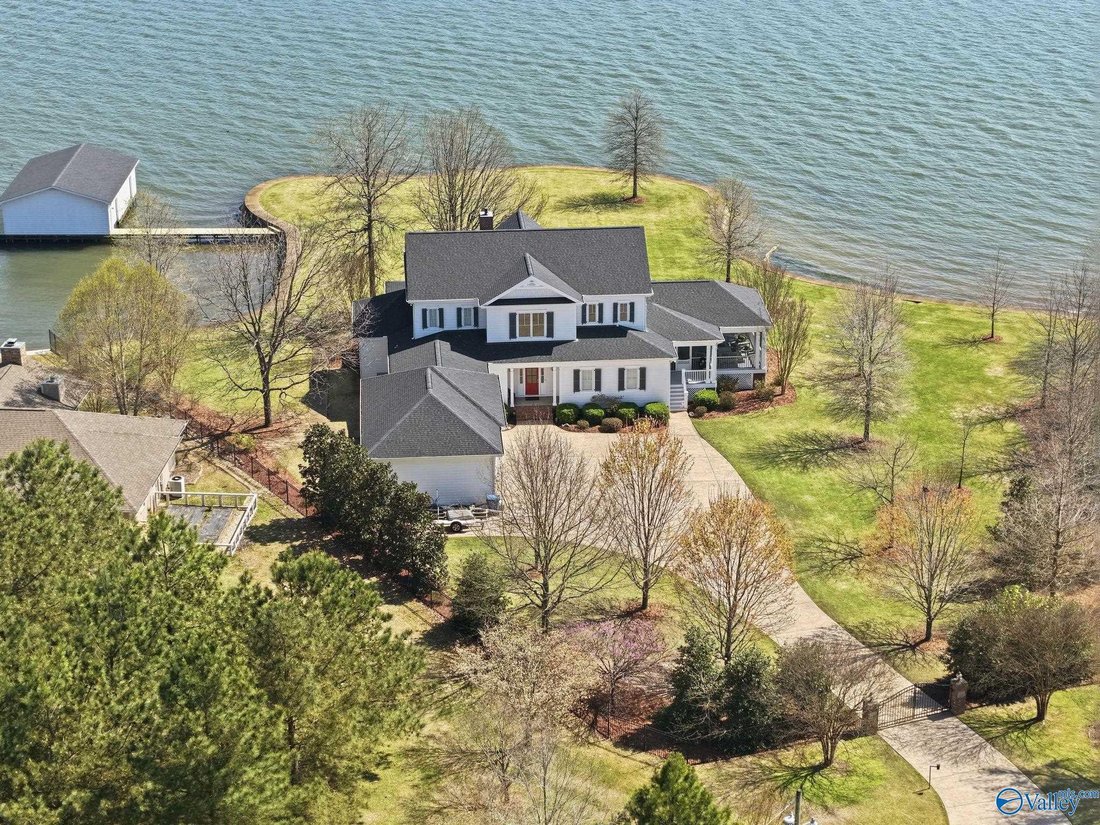 House in Guntersville, Alabama, United States 1 - 17680869