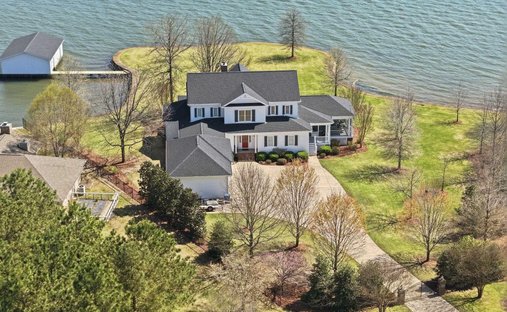 House in Guntersville, Alabama, United States 1