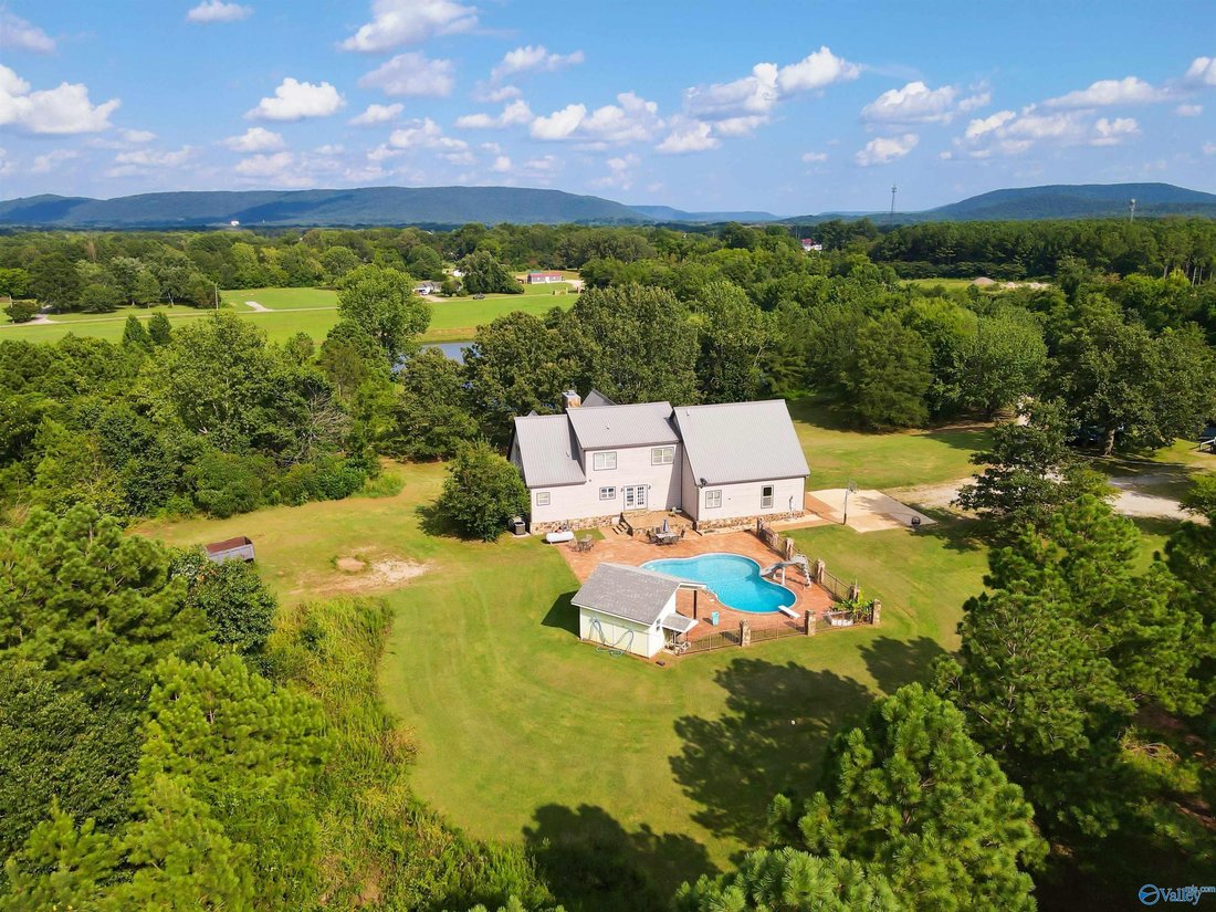 House in Laceys Spring, Alabama, United States 3 - 17680957