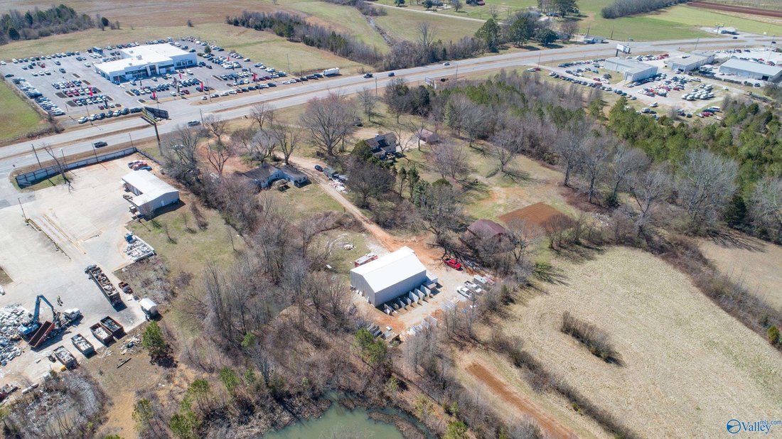 House in Athens, Alabama, United States 5 - 17681232