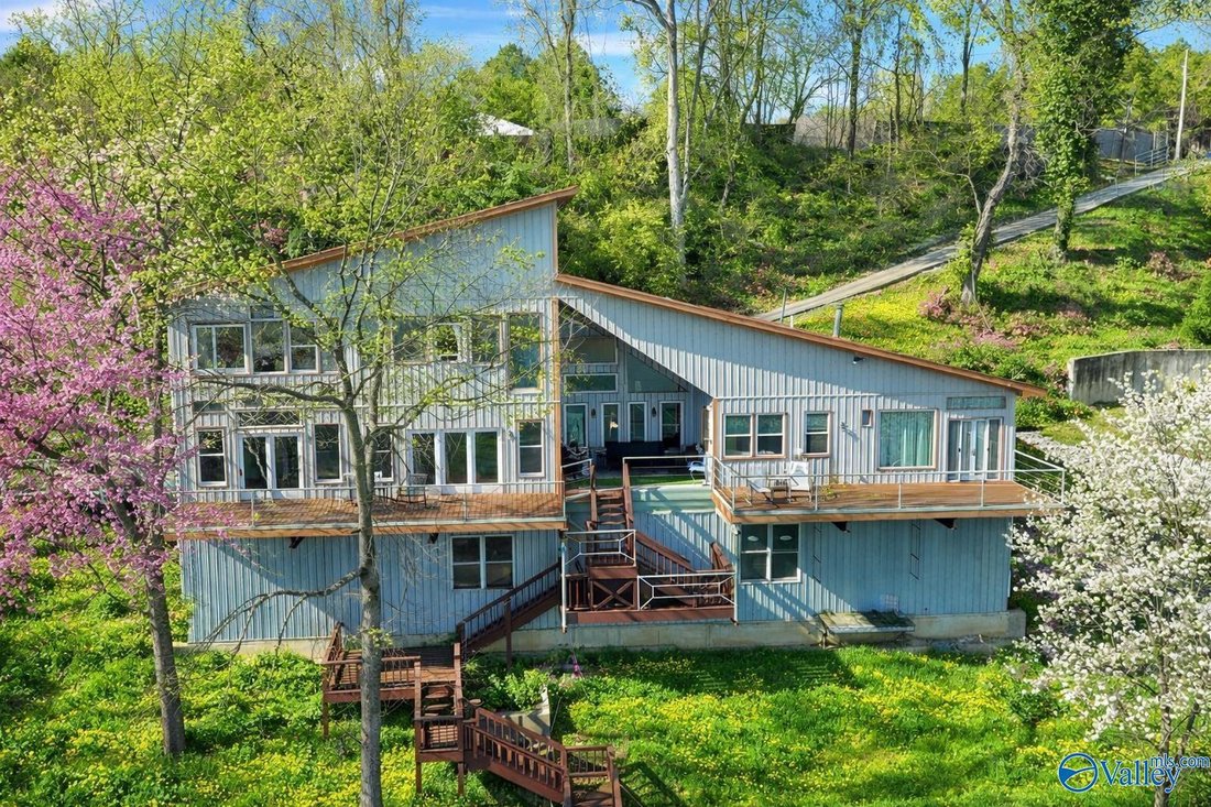 House in Scottsboro, Alabama, United States 1 - 17681681