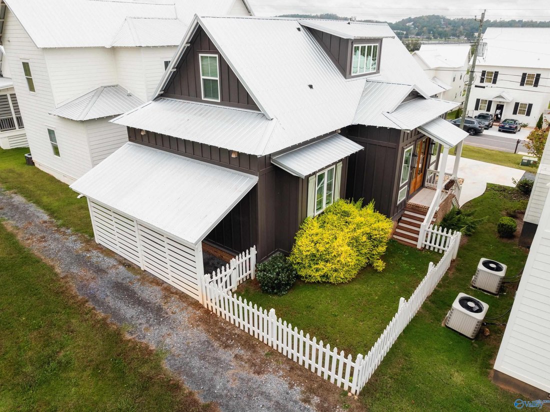 House in Guntersville, Alabama, United States 3 - 17680356