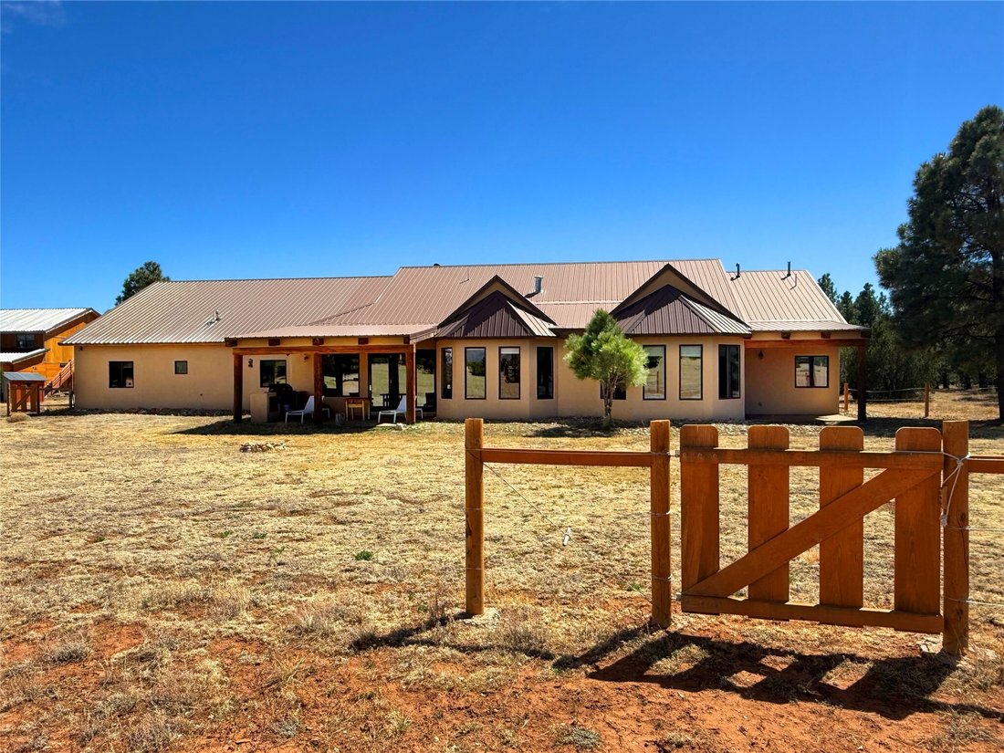House in Las Vegas, New Mexico, United States 1 - 17682117