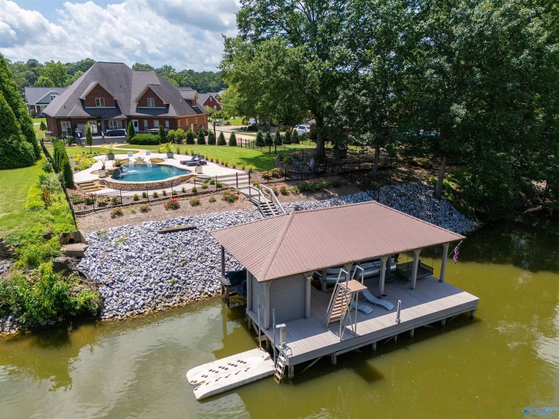 House in Hokes Bluff, Alabama, United States 3 - 17680303