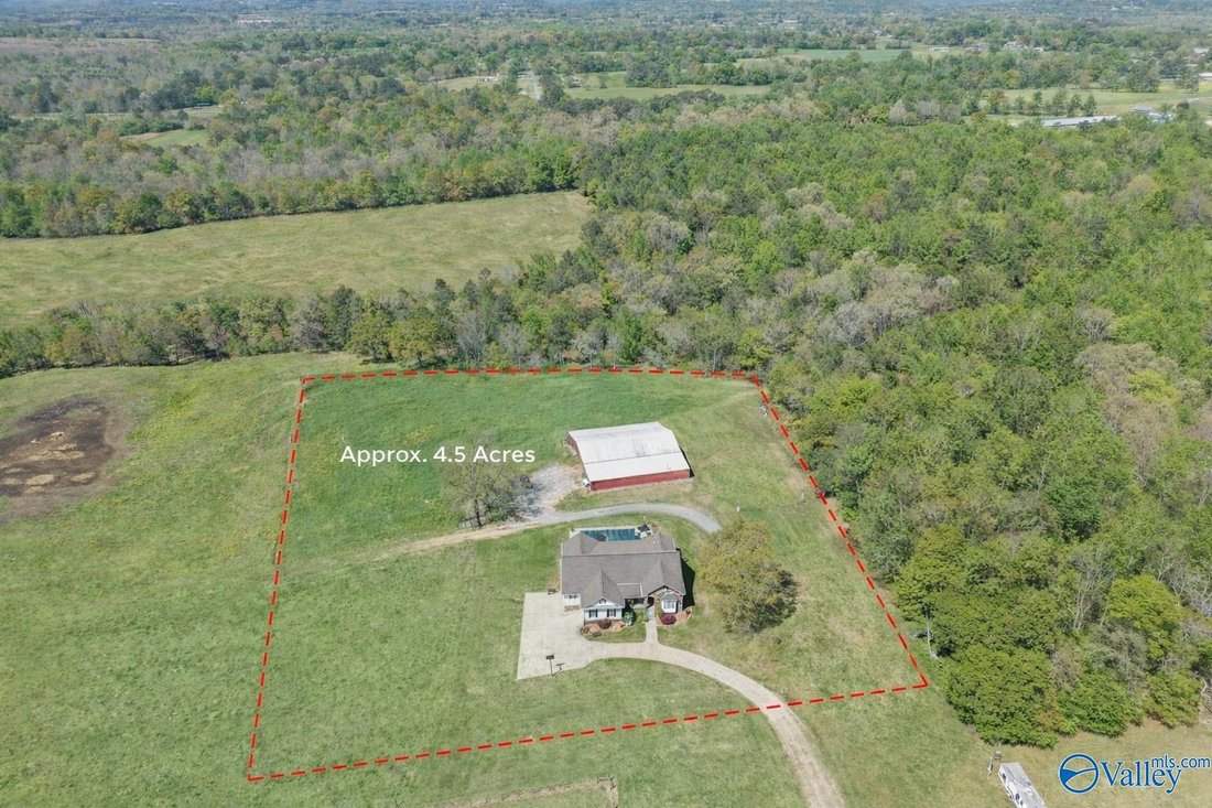 House in Horton, Alabama, United States 1 - 17681618
