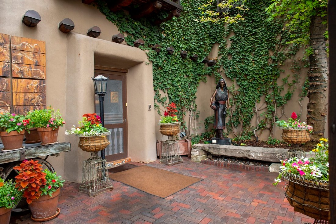 House in Santa Fe, New Mexico, United States 1 - 17682415