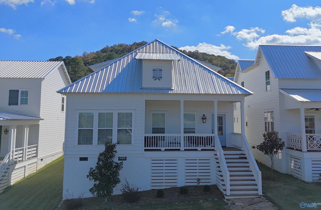 House in Albertville, Alabama, United States 1 - 17681973