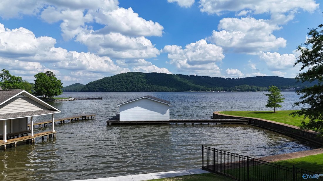 House in Guntersville, Alabama, United States 5 - 17681375