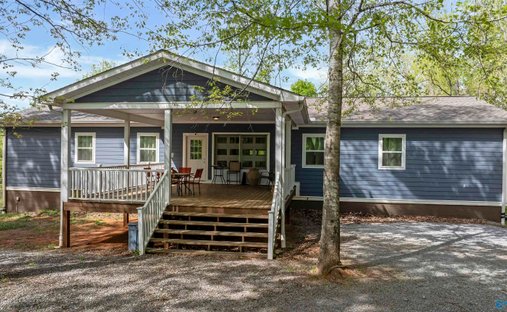 House in Hollywood, Alabama, United States 1