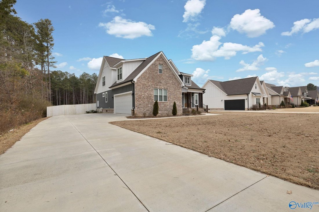 House in Guntersville, Alabama, United States 4 - 17680868