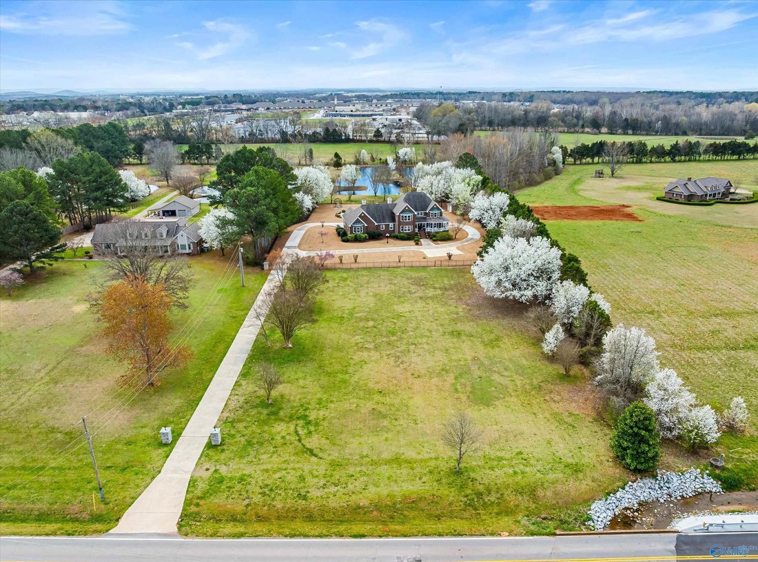 House in Madison, Alabama, United States 5 - 17680908
