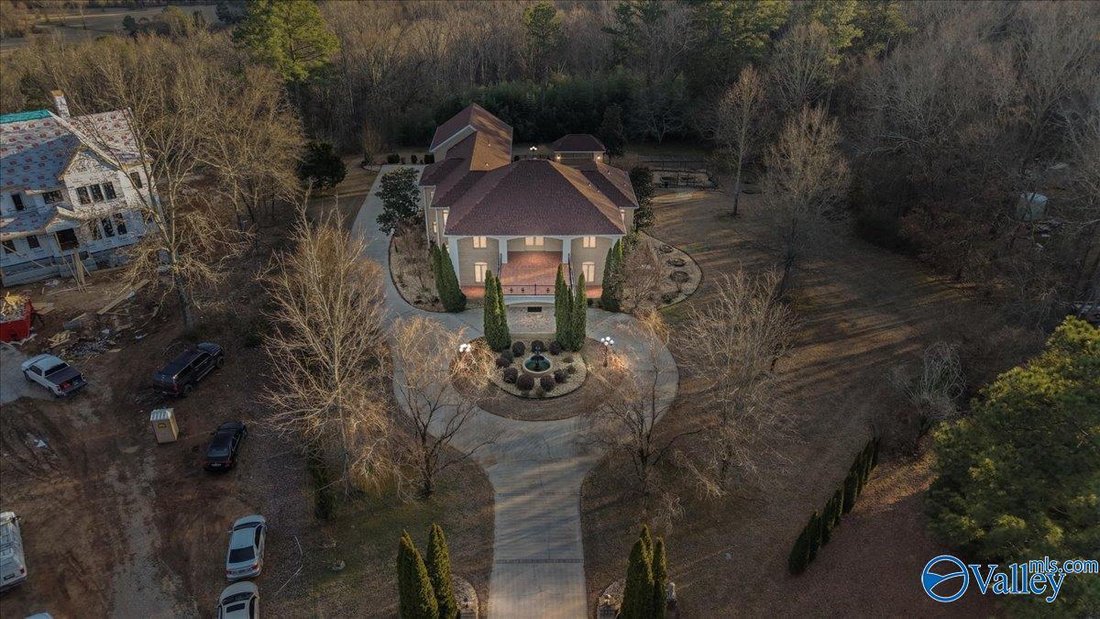 House in Decatur, Alabama, United States 1 - 17680801