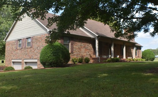 House in Fayetteville, Tennessee, United States 1