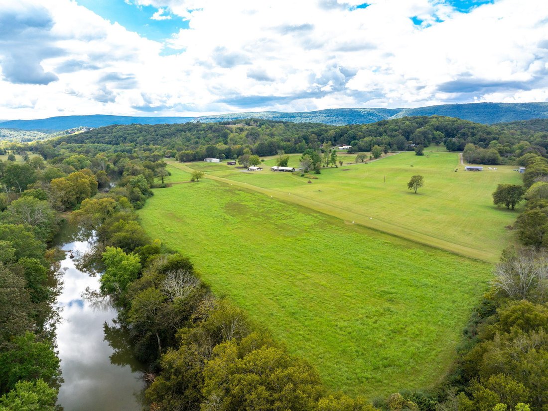 Dunlap, Tennessee, United States 4 - 17681668