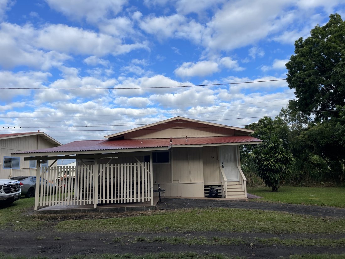 House in Hilo, Hawaii, United States 1 - 17680114