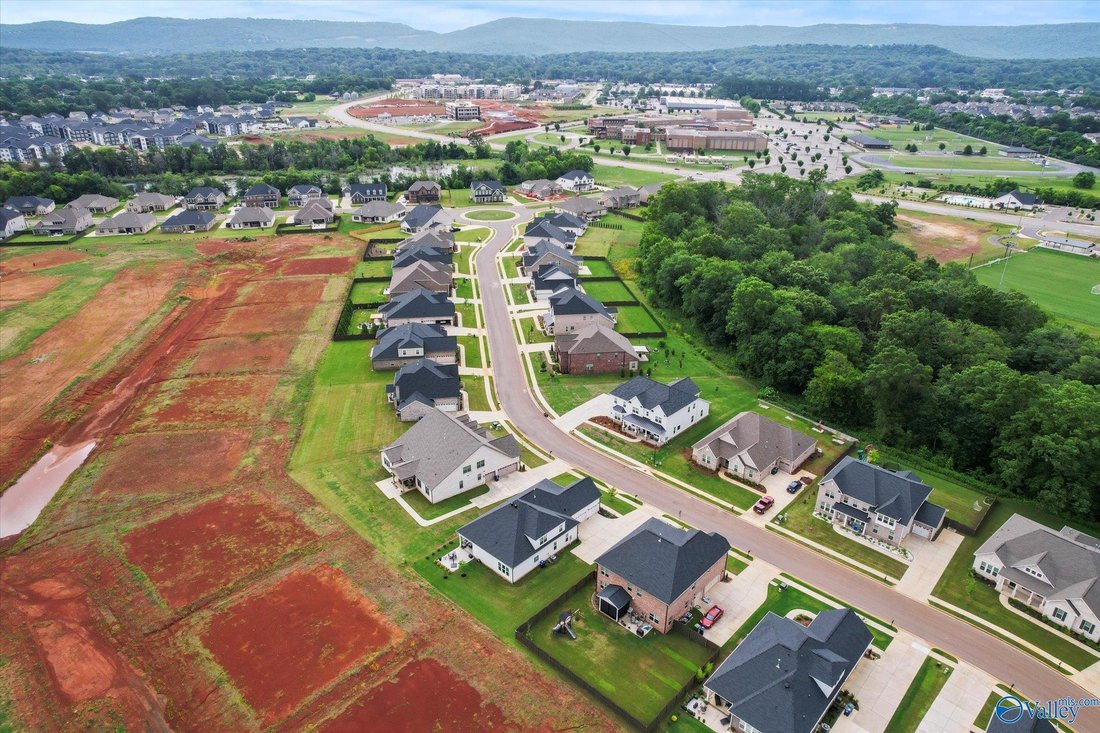 House in Redstone Arsenal, Alabama, United States 5 - 17680933