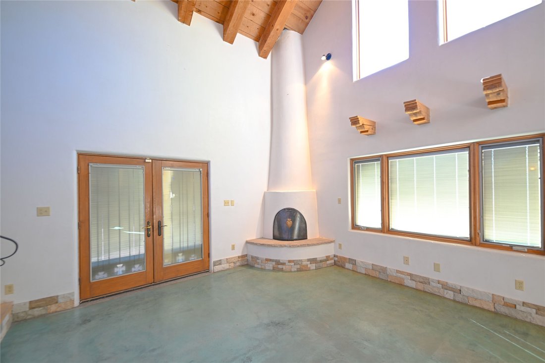 House in Española, New Mexico, United States 5 - 17682287