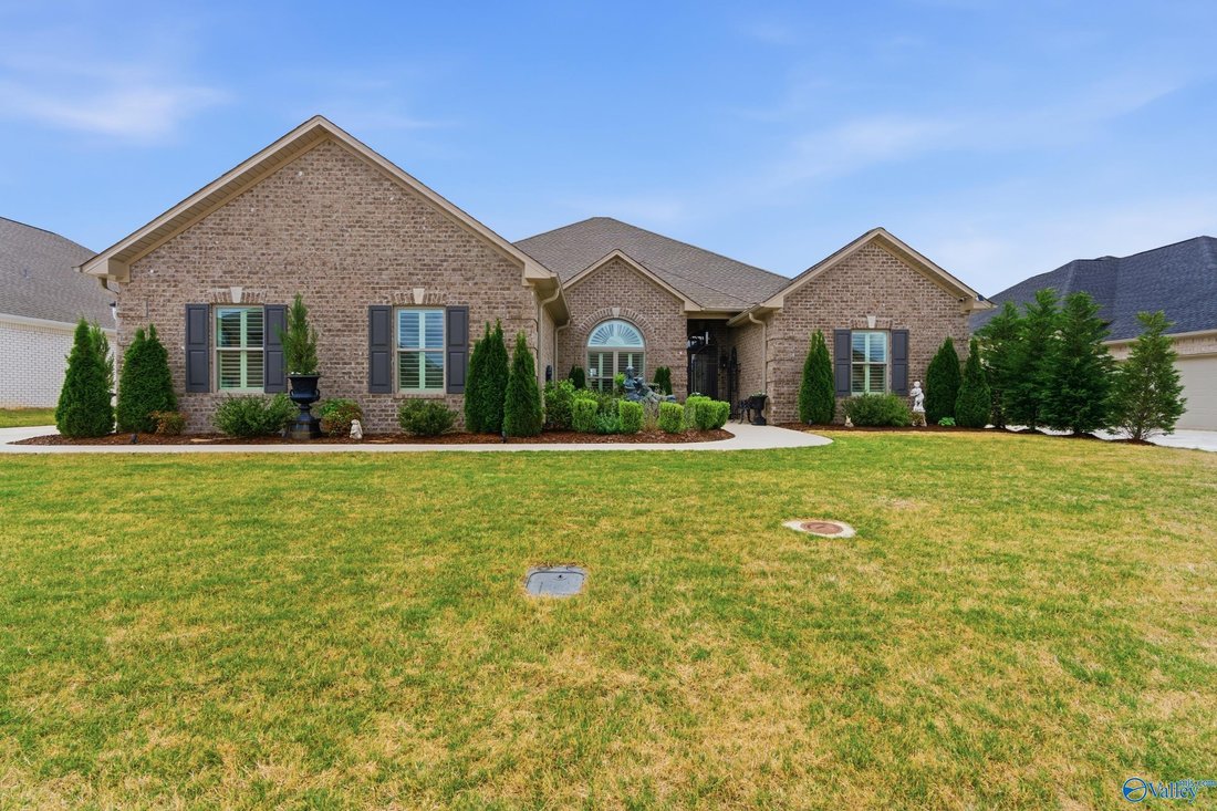 House in Athens, Alabama, United States 3 - 17680445