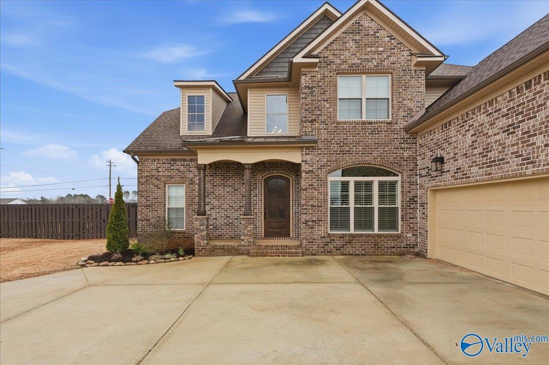 House in Athens, Alabama, United States 3 - 17681070