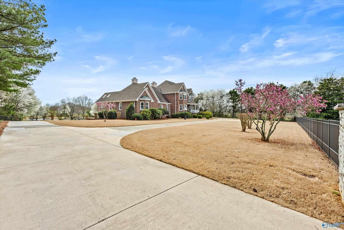 House in Madison, Alabama, United States 2 - 17680908