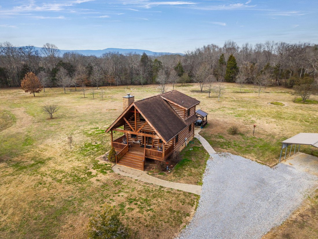 Chickamauga, Georgia, United States 4 - 17682599