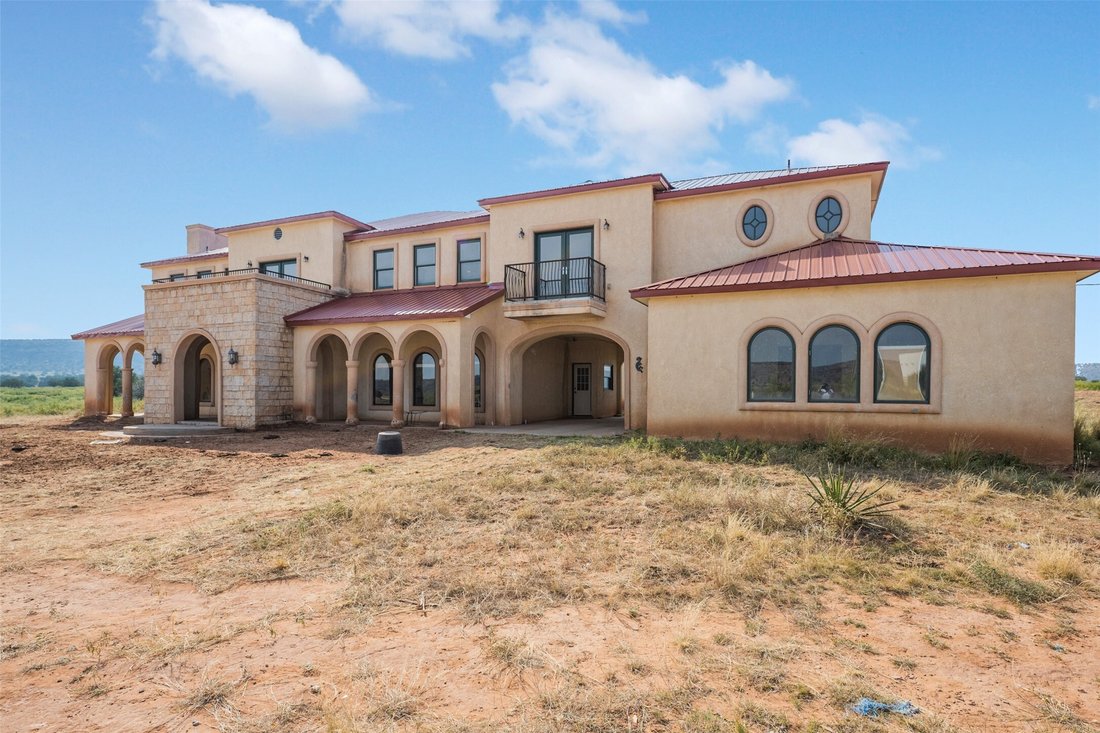 House in Santa Rosa, New Mexico, United States 3 - 17682271