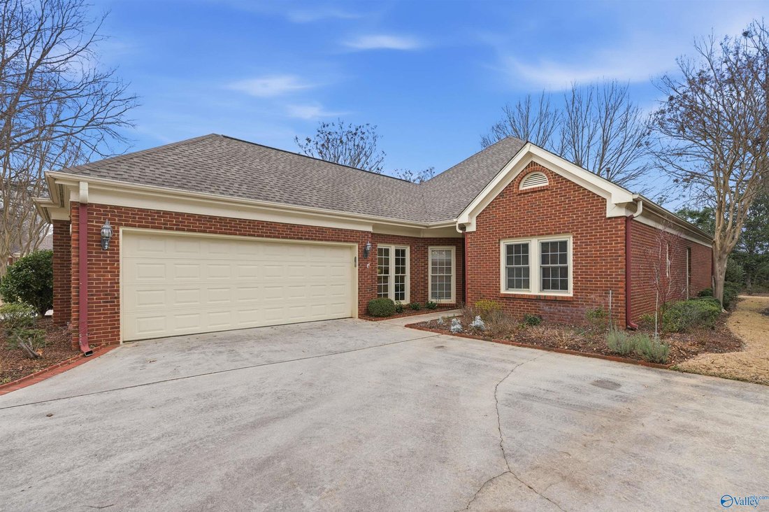 House in Redstone Arsenal, Alabama, United States 2 - 17680257