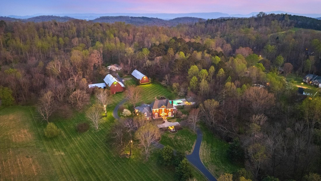 House in Athens, Tennessee, United States 1 - 17681907