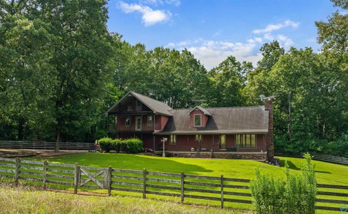 House in Fort Payne, Alabama, United States 1
