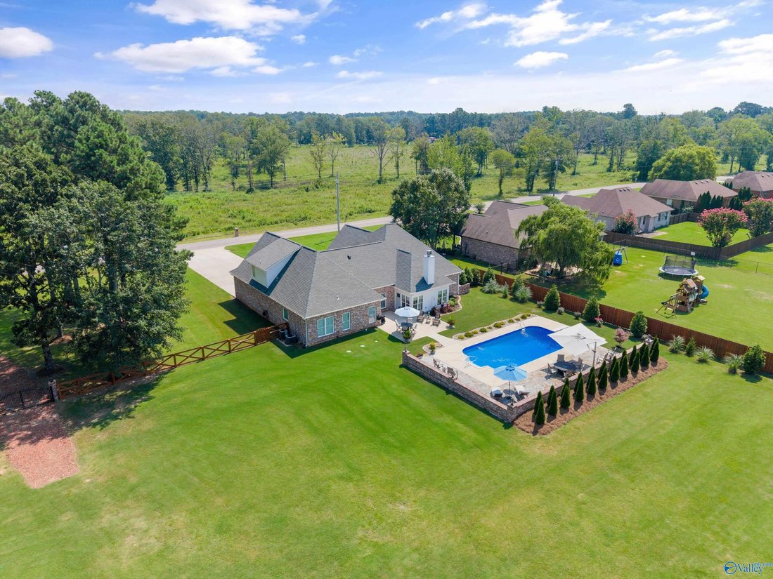 House in Athens, Alabama, United States 2 - 17681552