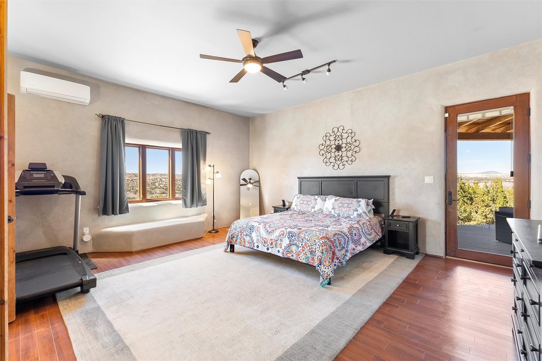 House in Velarde, New Mexico, United States 4 - 17682114