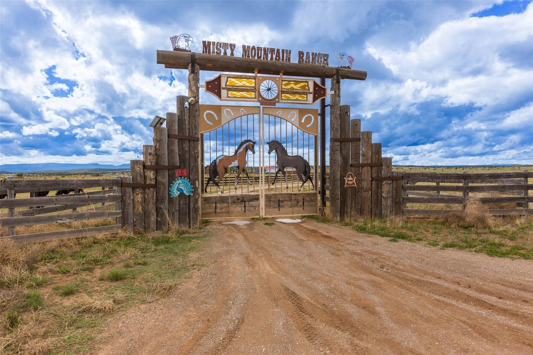 House in Torreon, New Mexico, United States 1 - 17682119