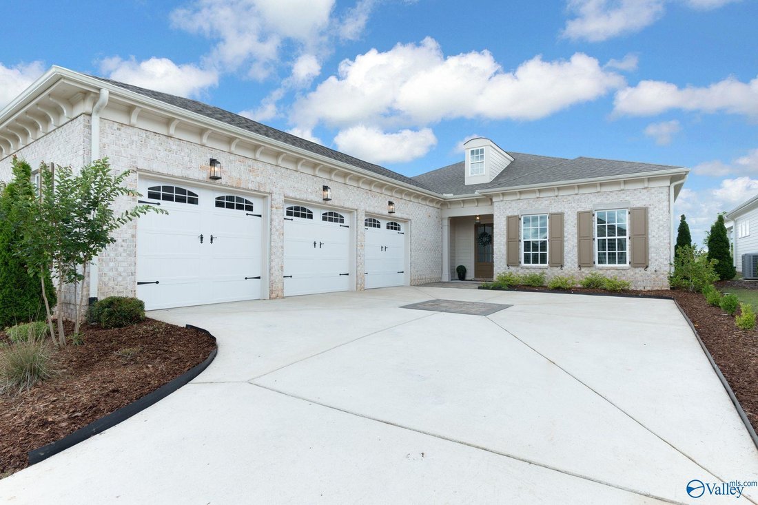 House in Madison, Alabama, United States 3 - 17680793