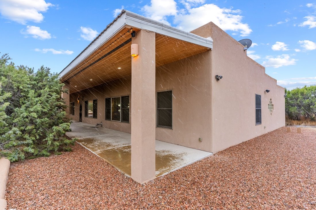 House in Medanales, New Mexico, United States 1 - 17682208