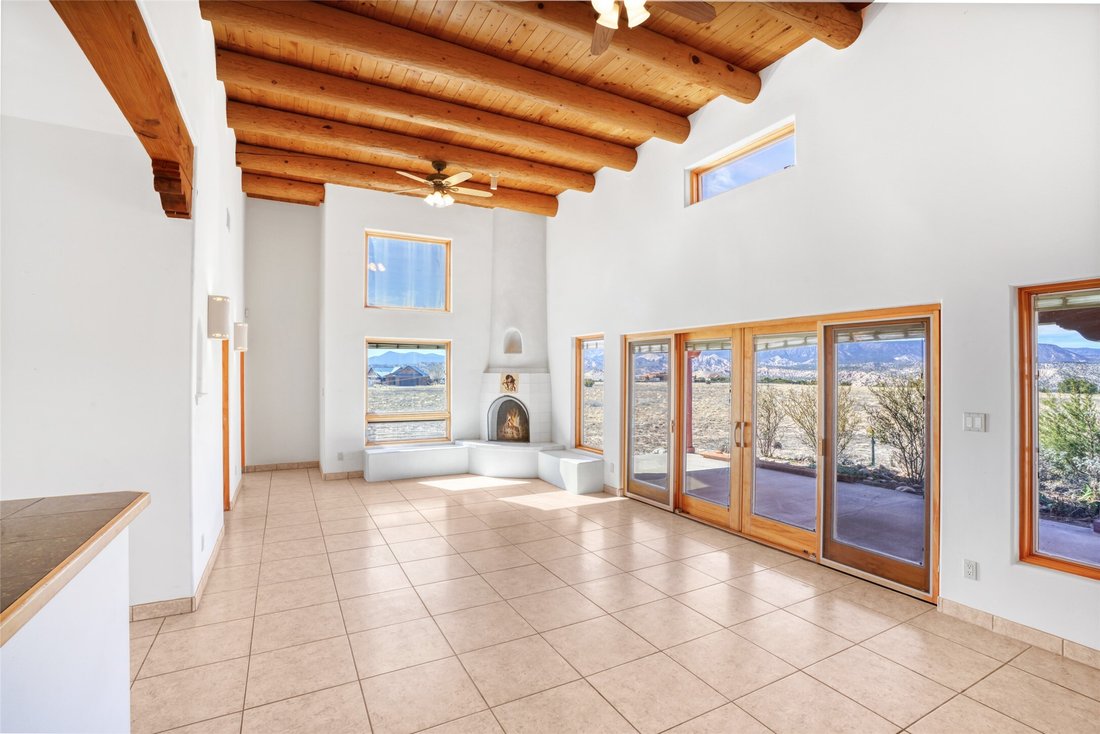 House in Medanales, New Mexico, United States 3 - 17682093