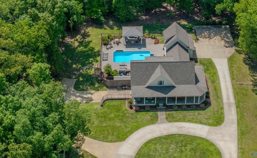 House in Lexington, Alabama, United States 1