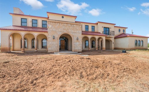 House in Santa Rosa, New Mexico, United States 1