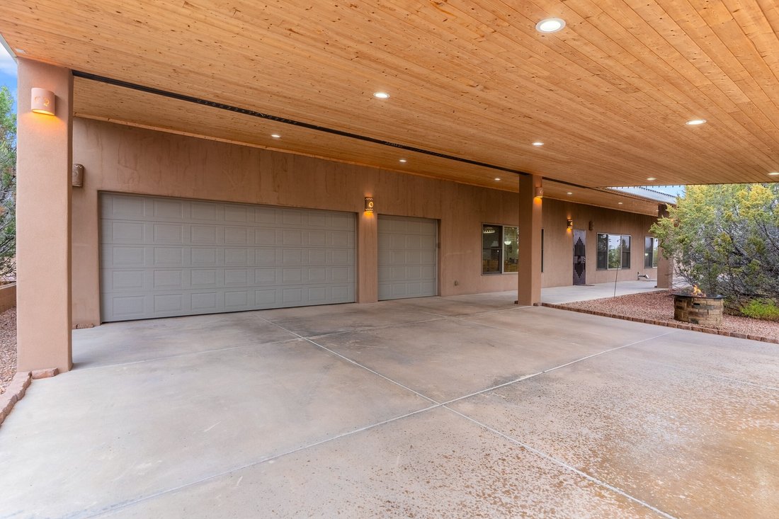 House in Medanales, New Mexico, United States 3 - 17682208