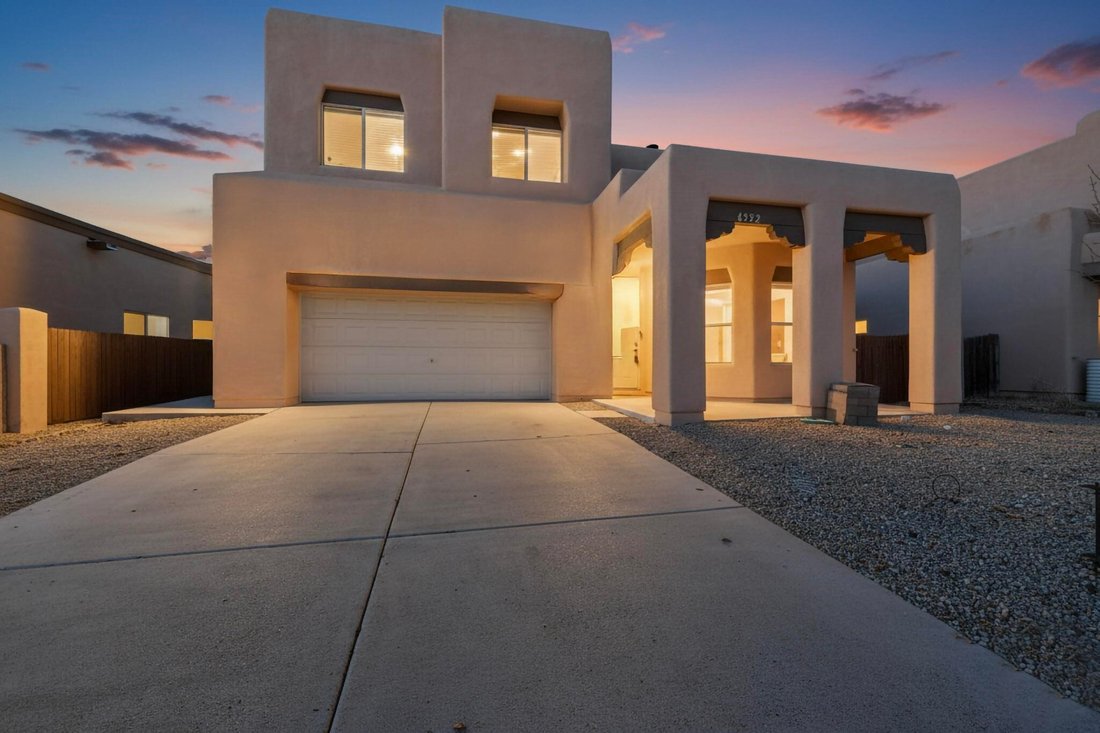 House in Santa Fe, New Mexico, United States 2 - 17682080