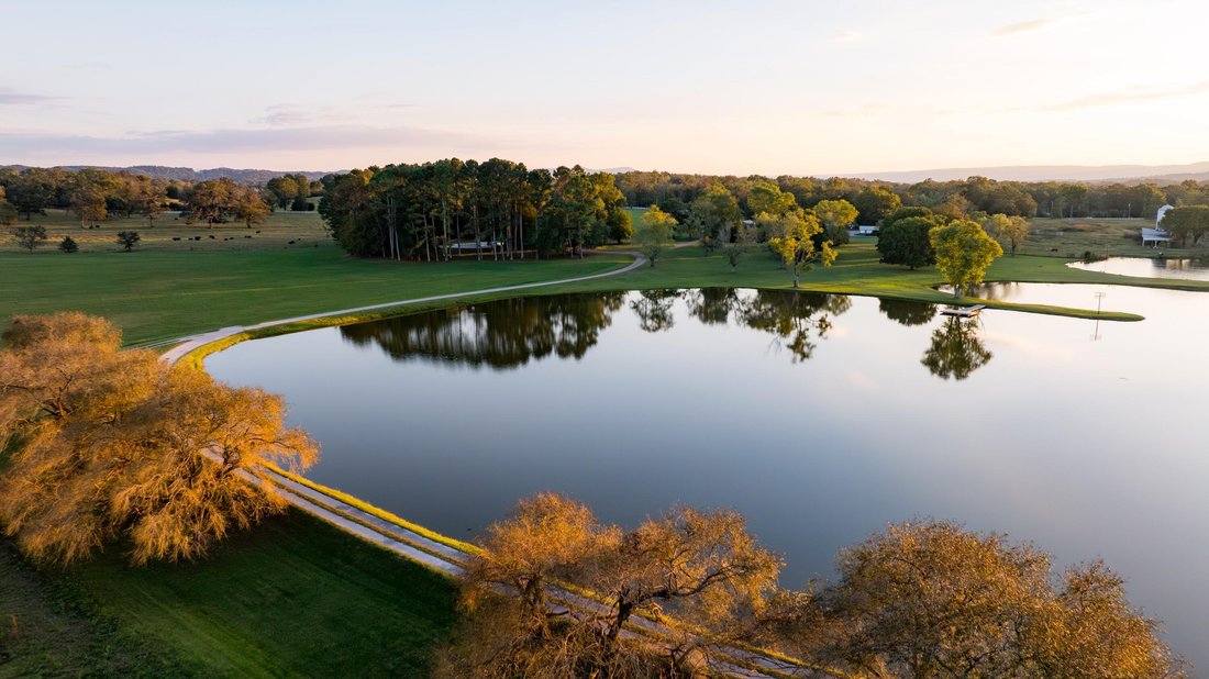 Farm Ranch in Chickamauga, Georgia, United States 3 - 17681508